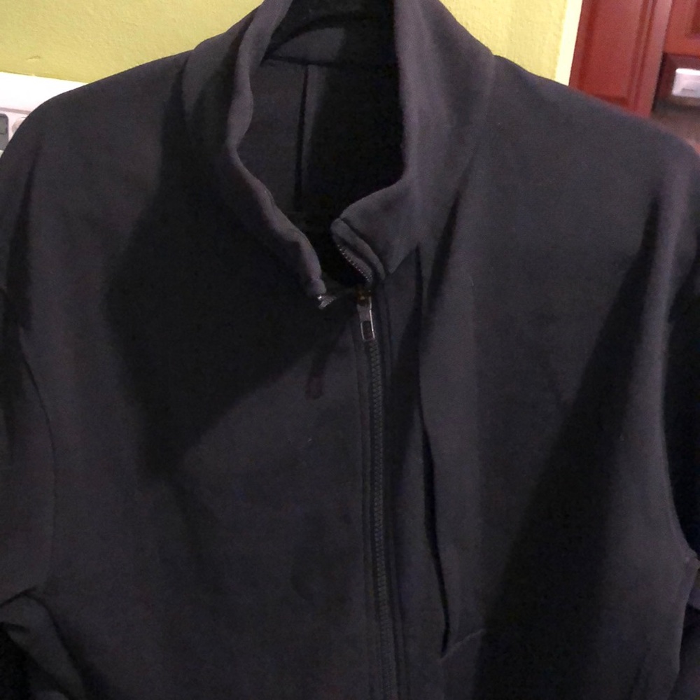 Beautiful Lululemon jacket for men